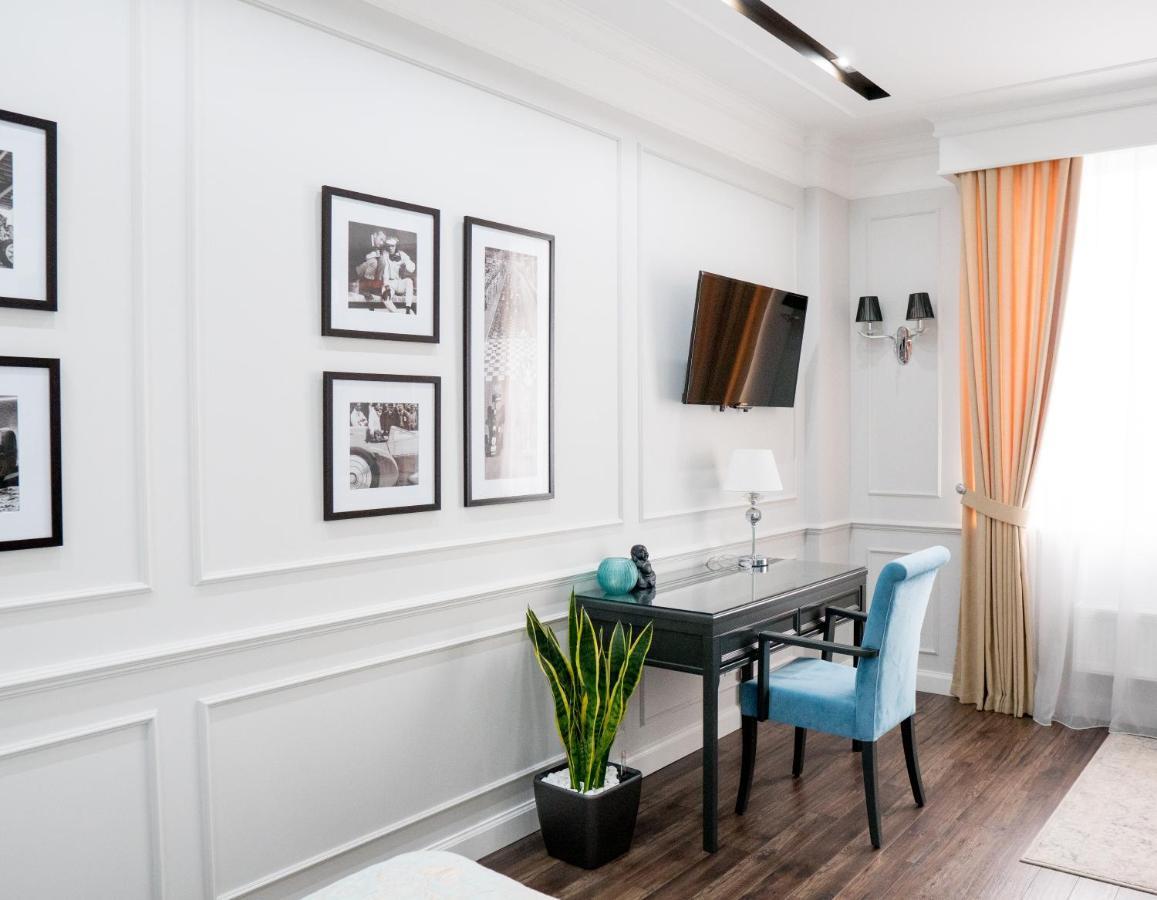 Vivmar Apartment Odesa Exterior photo